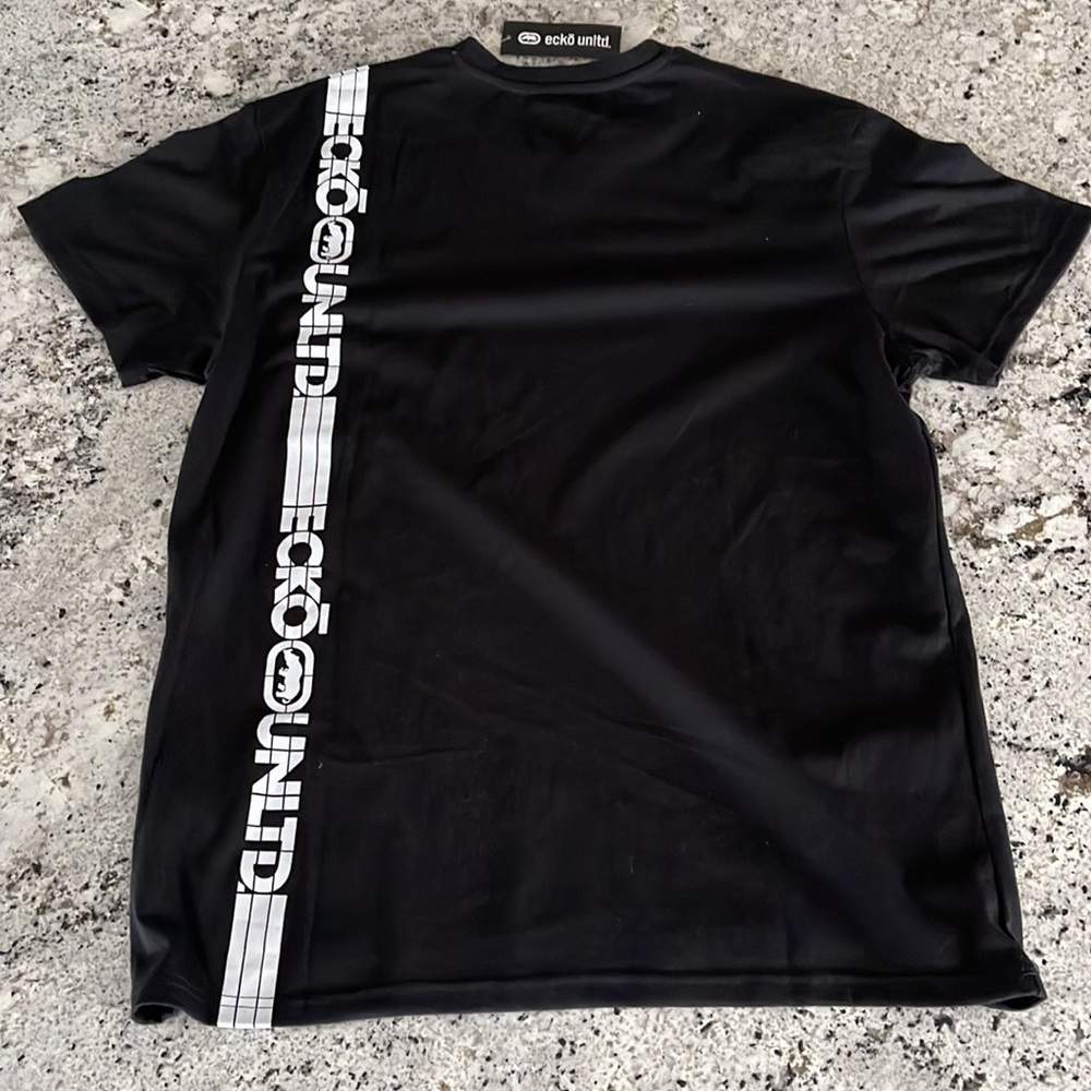 Ecko Unltd Men’s V-Neck Short Sleeve Tee - Black - Picture 4 of 5